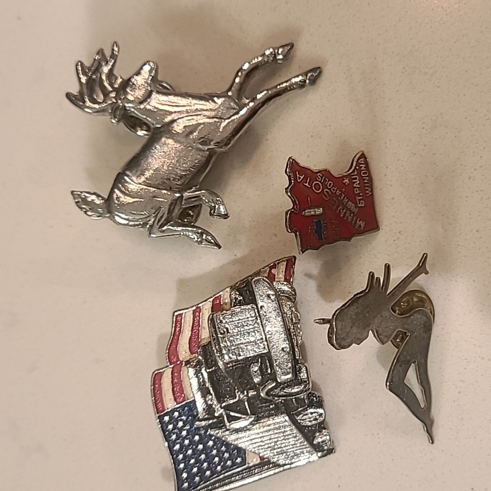 Vintage Mens Pin Collection